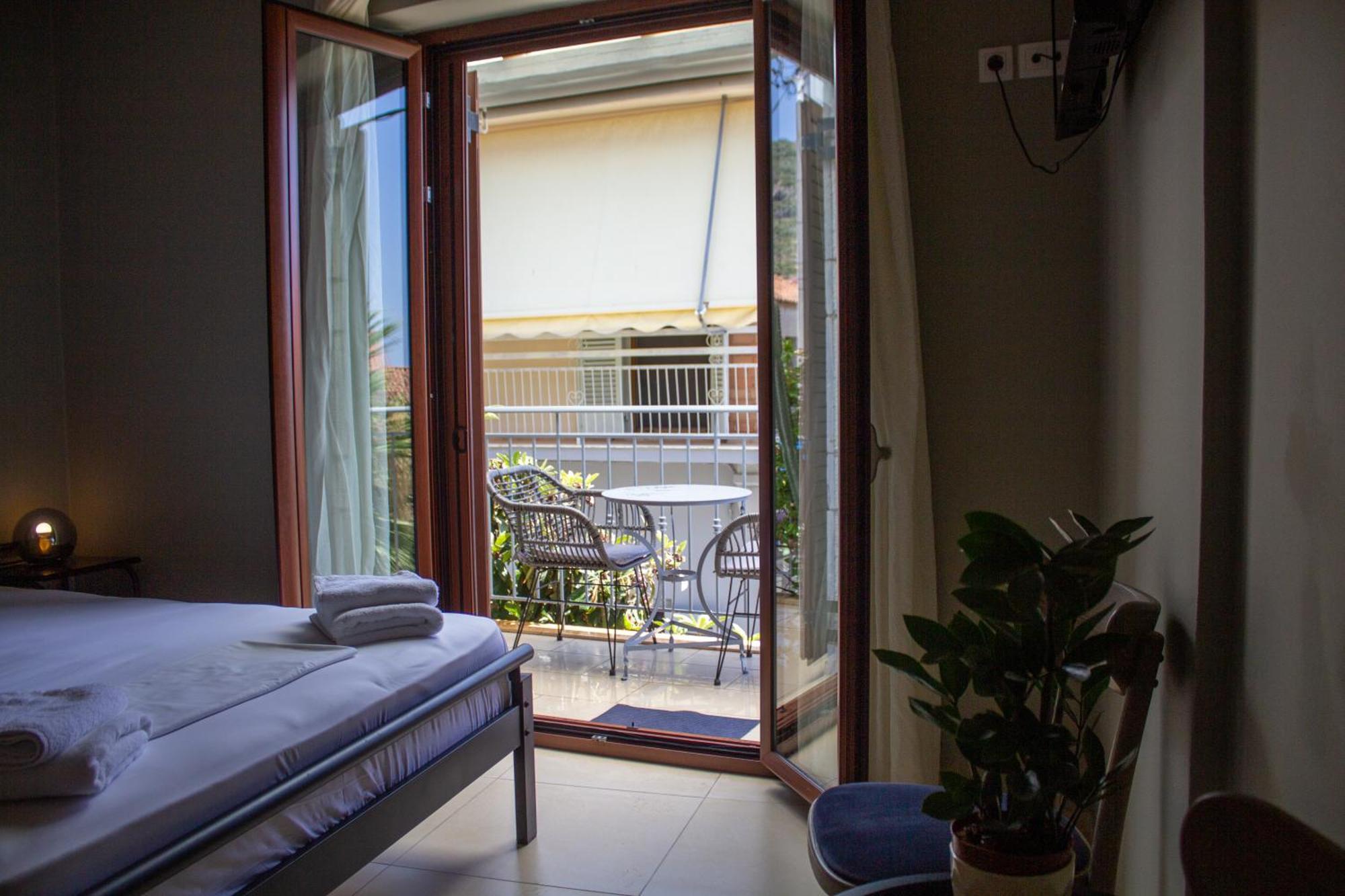 Kritamos Apartments Kardamyli Exterior foto